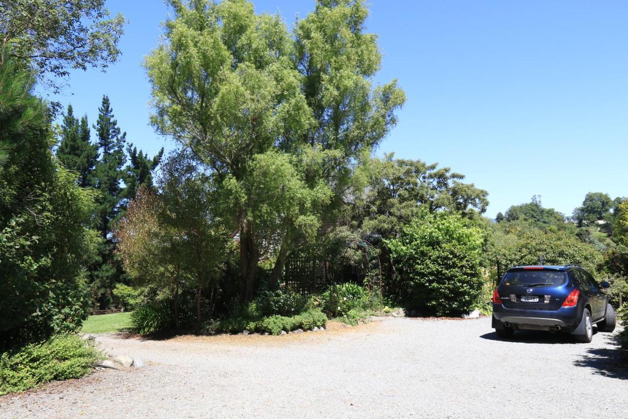 Riverstone House Bed & Breakfast