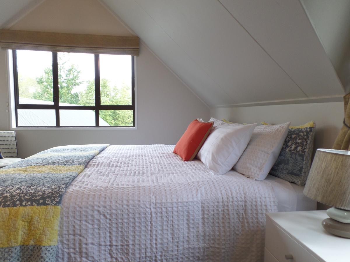 Riverstone House Bed & Breakfast 3*