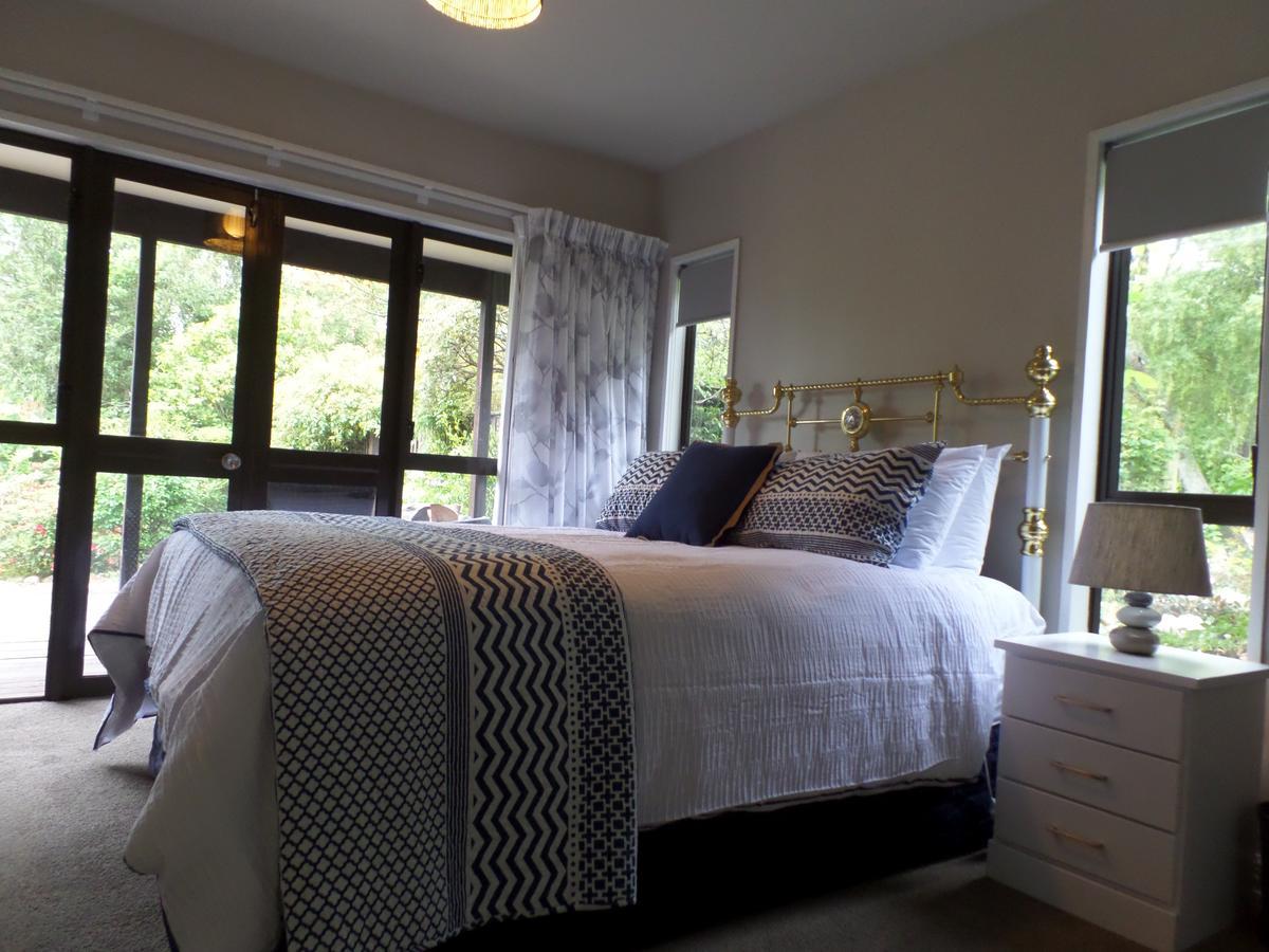 Riverstone House 3*