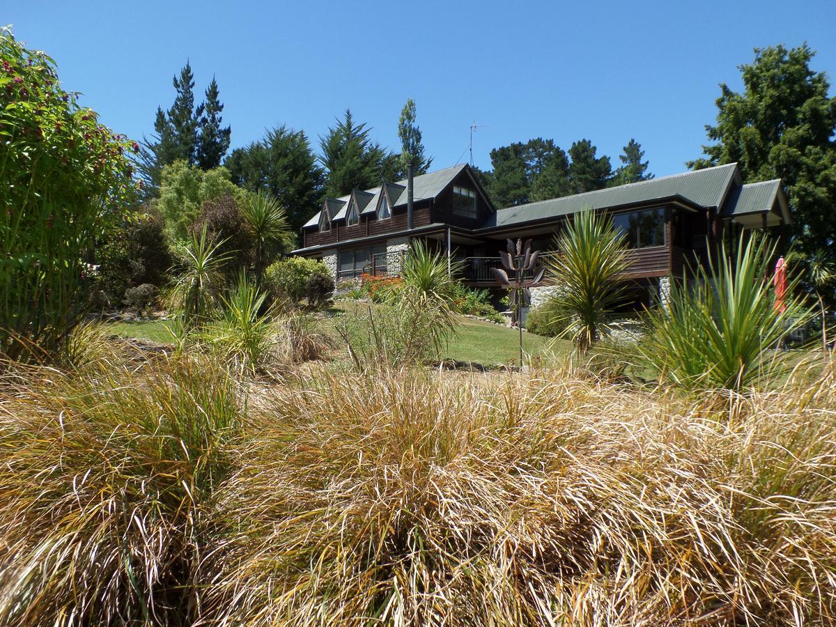 Bed & Breakfast Riverstone House