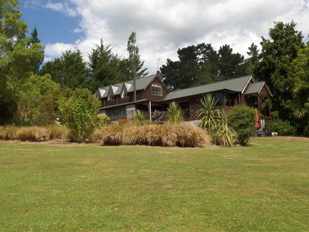 Riverstone House Bed & Breakfast